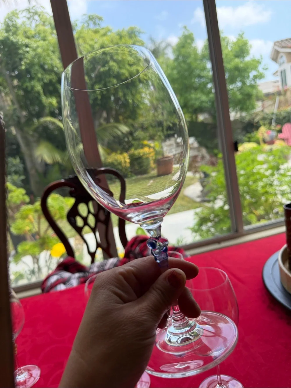 Set of 4 Mikasa Chablis Purple Grape Stem Wine Glasses